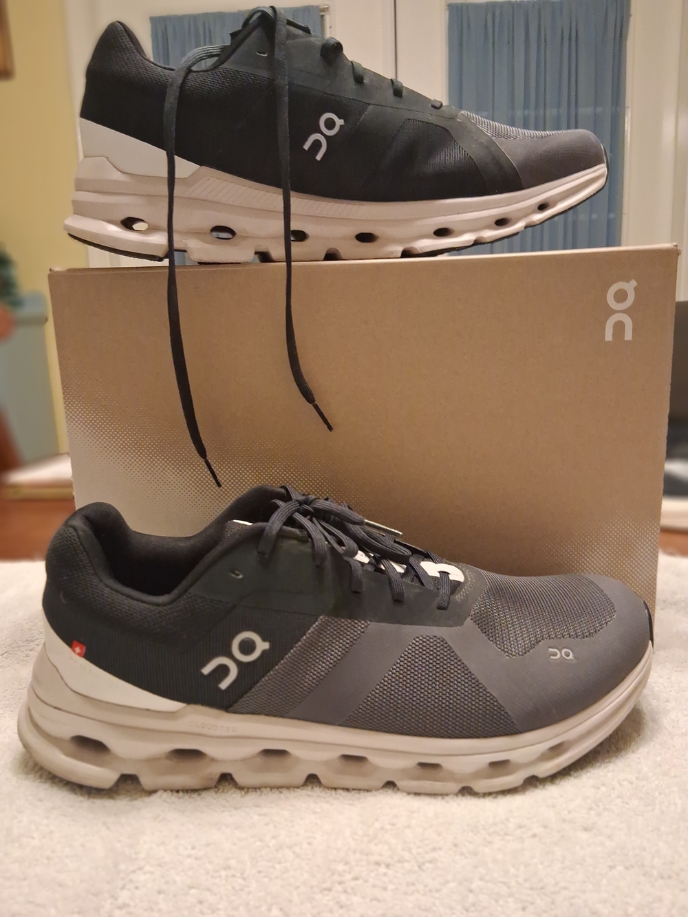 On Running Cloudrunning Men’s Running Shoes - Black/White